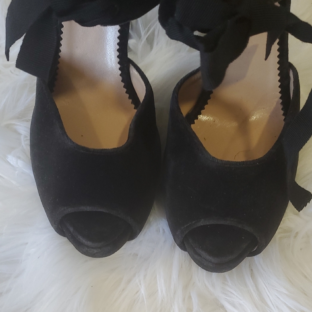 Emporio Armani Velvet Black Heels with Ribbon Tie Detail and Rounded Toe Sz 40 - Picture 4 of 11